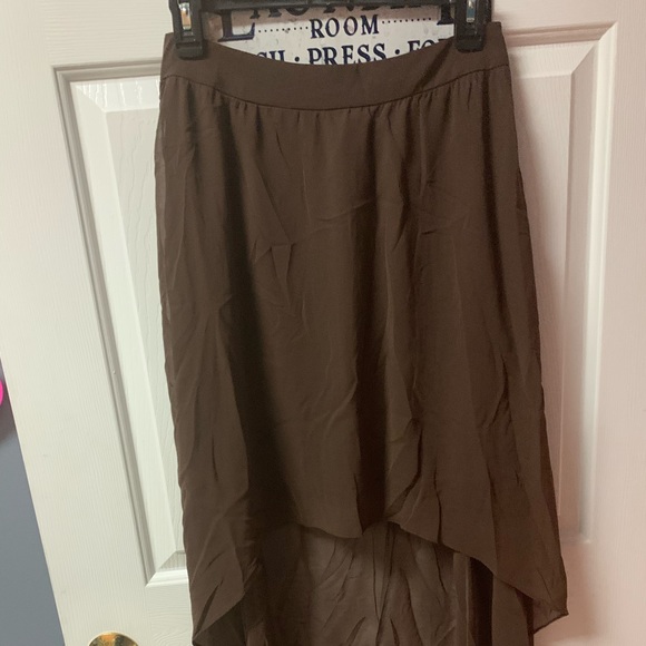 Women’s Lumiere hi low skirt - Picture 7 of 8